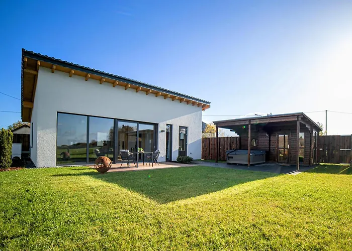 Relax Lodge